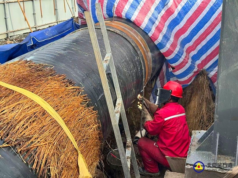 38舟山安装1016管线对口焊接